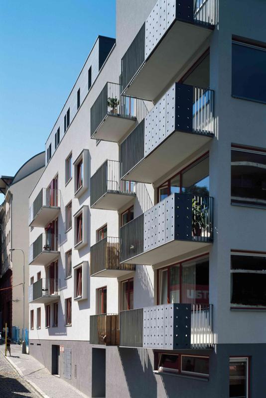 jeseniova 3